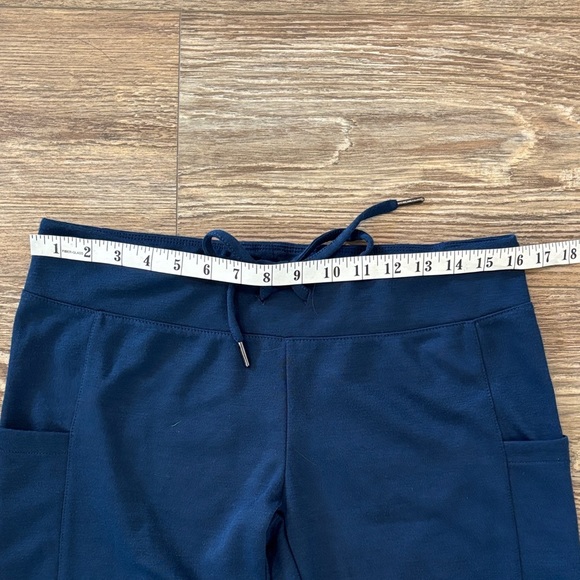 NBA Sideline Apparel Women’s Size Medium Denver Nuggets Cropped Joggers - Picture 6 of 9